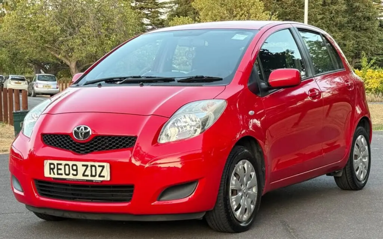 2009_toyota_yaris-pic-2000873132648930571-1024x768